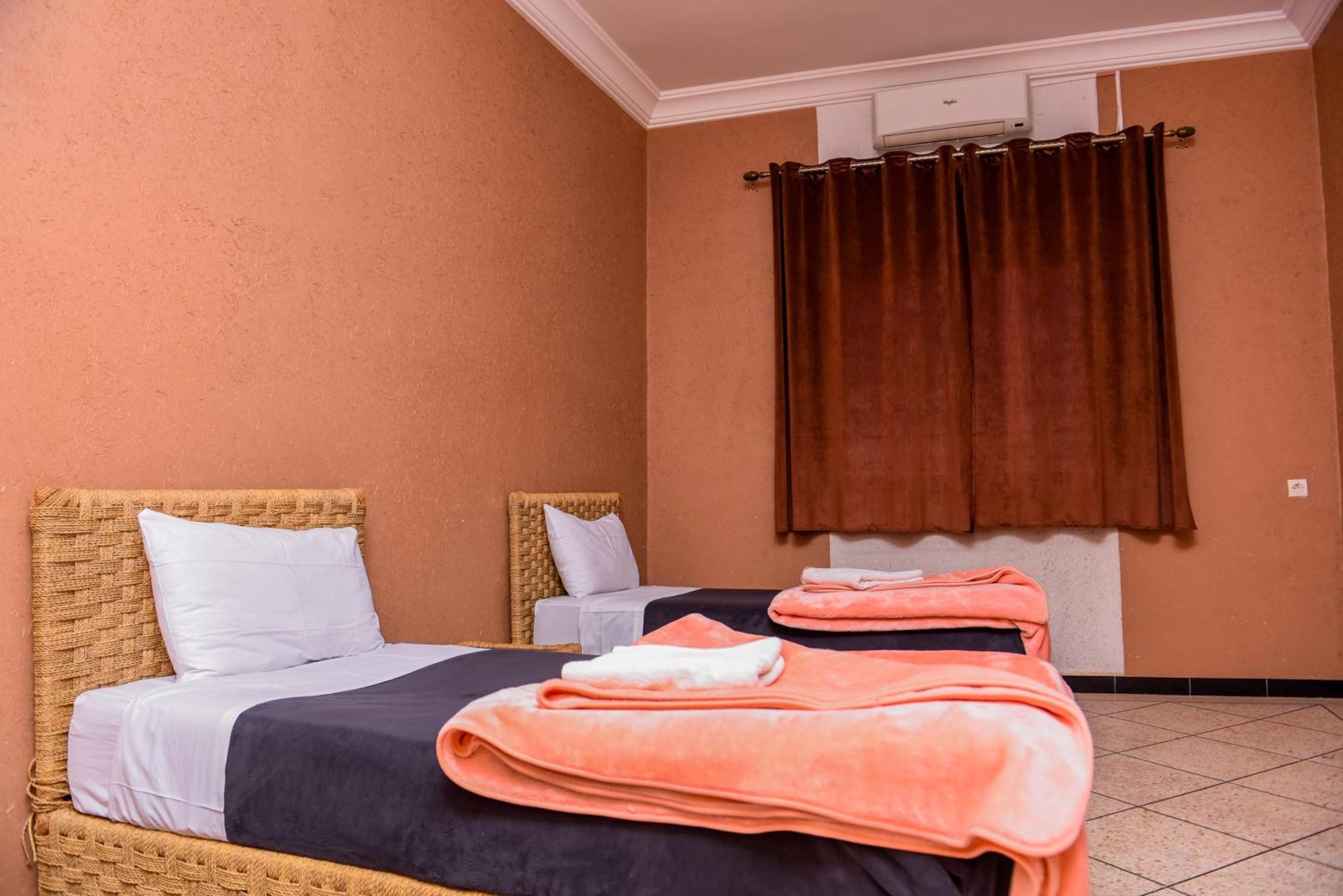 Residence Afgo วาร์ซาเซต ภายนอก รูปภาพ