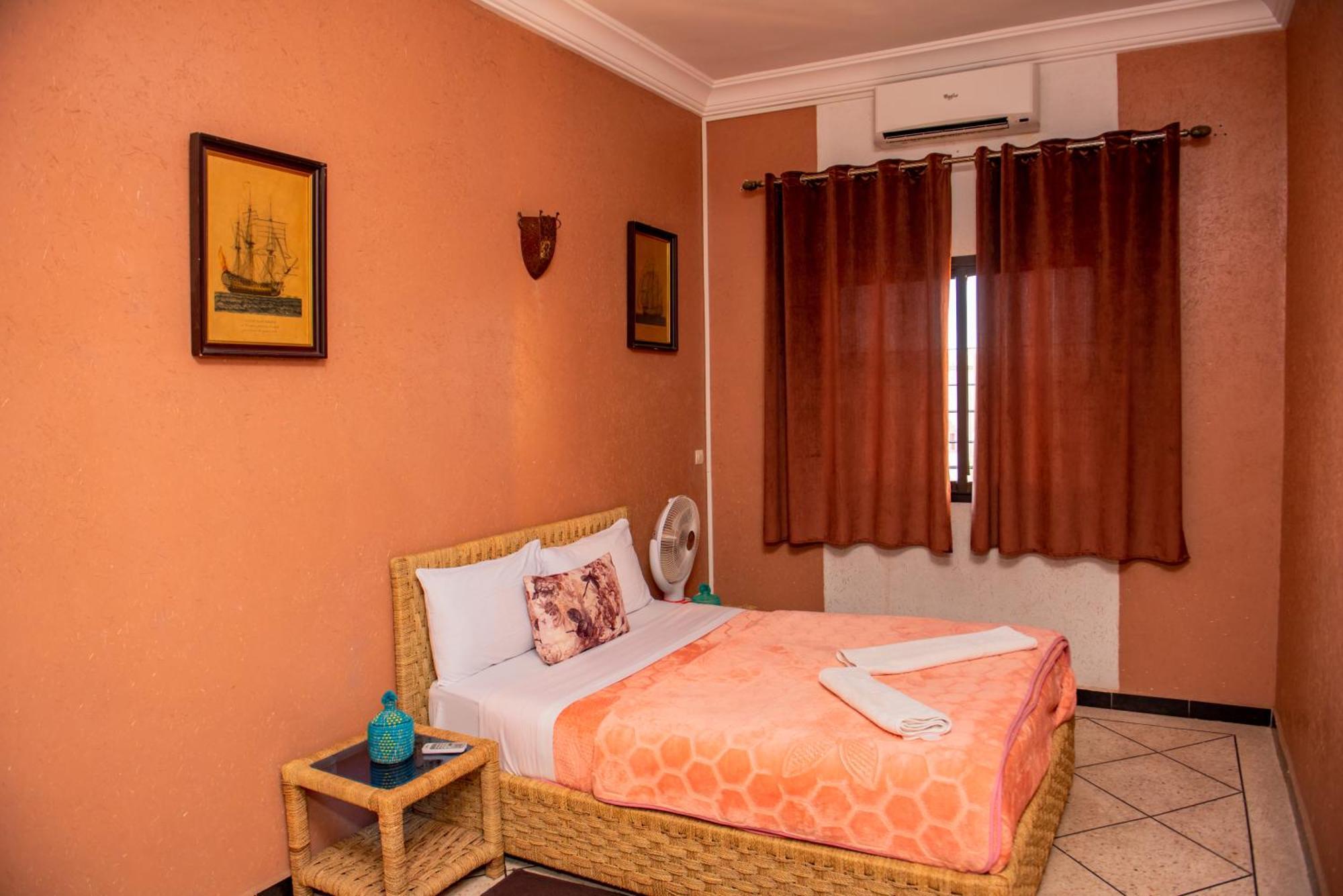 Residence Afgo วาร์ซาเซต ภายนอก รูปภาพ